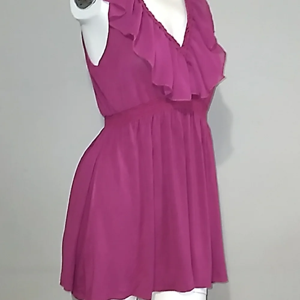 CCO New, | Robin K. | S pink blouse tunic v neck , ruffles neck BLOUSE OR DRESS - Picture 8 of 12
